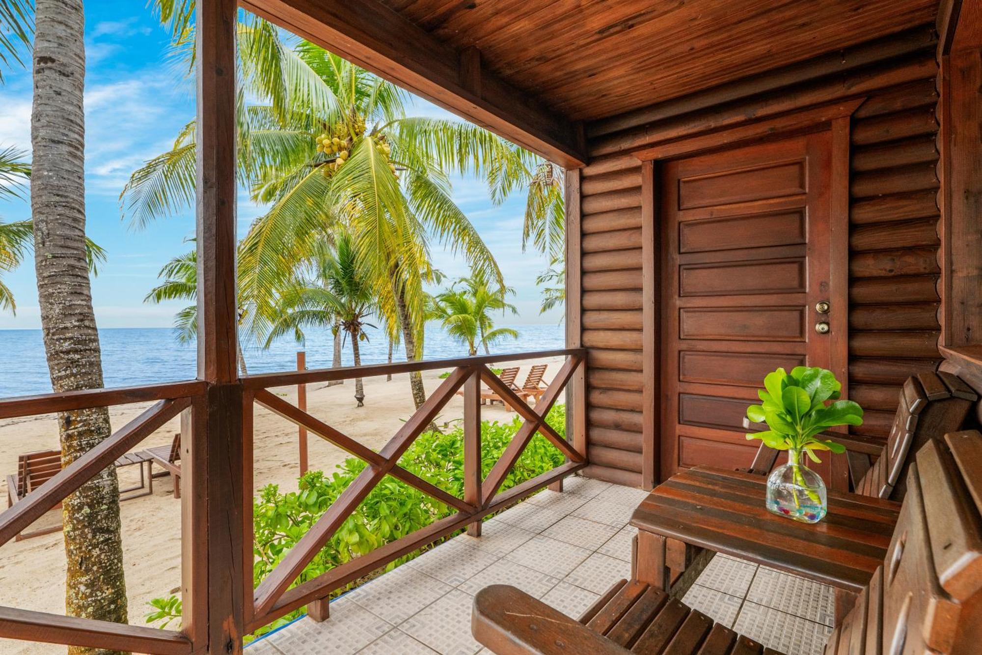הופקינס Coconut Row Boutique Hotel חדר תמונה